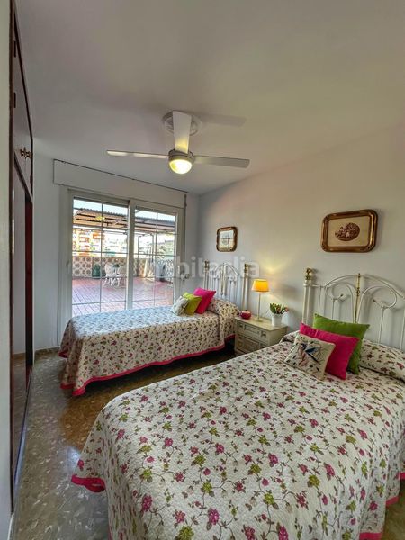 Foto ee8f457e-38a4-42cb-bd2c-05d1a6f8919c. Pis a Centro Torre del Mar