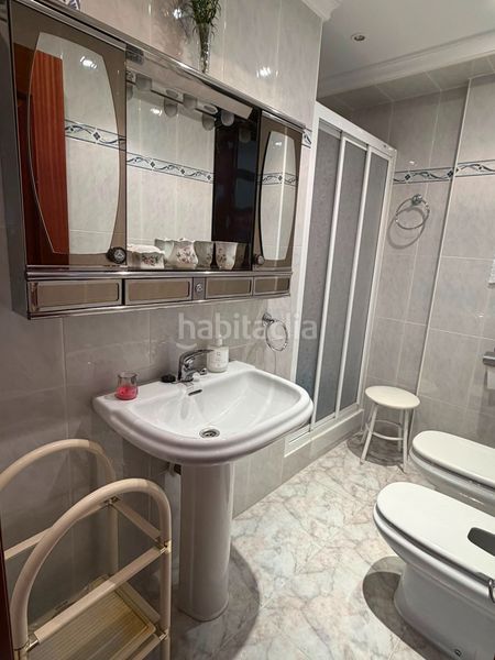 Foto ed7836dd-1489-41e5-a4bd-b95ff51900cc. Pis a Poniente-Faro Torre del Mar