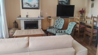 Lloguer Casa aparellada a N/a. Chalet pareado con vistas al mar y montaña
