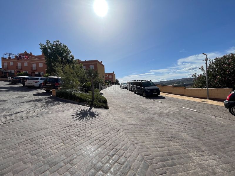 Foto 26e7fa3b-e261-49e6-b8d6-5ea6d32bd7ff. Reihenhaus in avenida amatista 17 in Almayate Bajo
