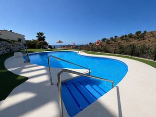 Pis  Calle paraiso del sol 3. Piso de reciente construccion