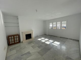 Rent Towny house  Calle río seco 9. Chalet pareado con vistas al mar