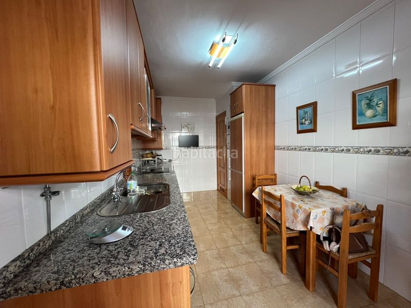 Foto 084bc36d-b89f-425b-b948-7c0497c008dd. Reihenhaus mit pool in Chilches