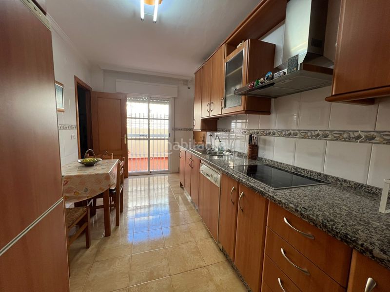 Foto 9d89cbd4-b195-43e9-9728-7e1277fc296c. Reihenhaus mit pool in Chilches