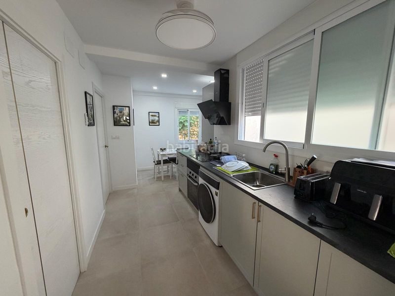 Foto cc26ab92-7021-4c1c-a592-a0eb2e85bbcc. Etagenwohnung in Centro Torre del Mar