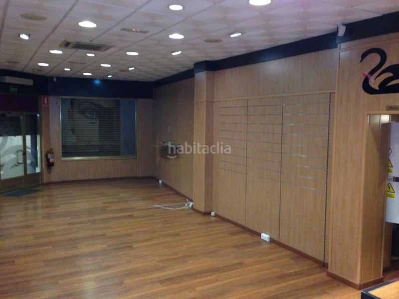 Foto b6ca85c2-f0a5-4593-abdb-c74203413b79. Local comercial a Maracena