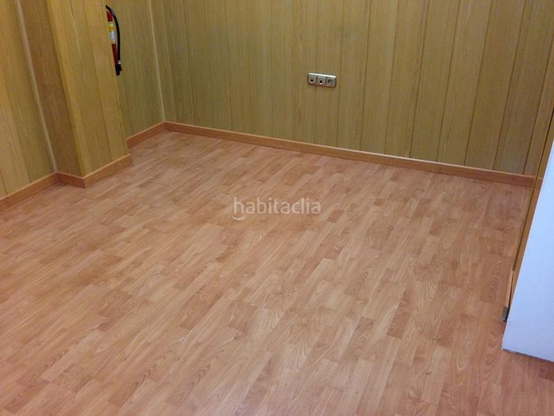 Foto dfe1685b-24e7-4f23-b030-ec7cb4595fa3. Local comercial a Maracena