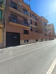 Aparcament cotxe a Maracena. L
