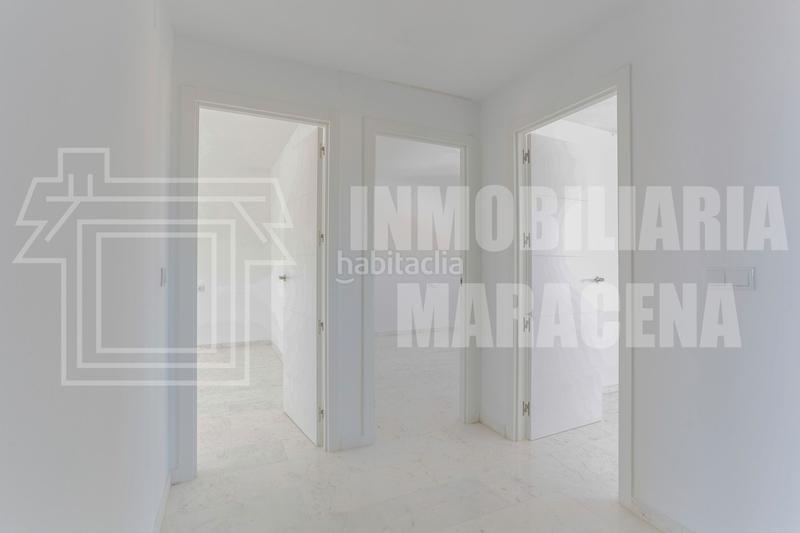 Foto 7673560b-2817-4776-ac53-e7057d3eb924. Maison jumelée avec parking dans Láchar