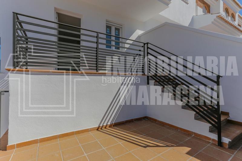 Foto ed485470-c2fc-40a2-a4eb-f1a37502d69c. Maison jumelée avec parking dans Láchar