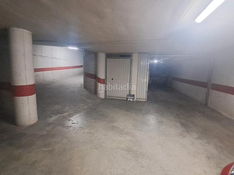 Foto cea1ef17-7eb0-4177-9f4f-095eb21ab7b6. Posto auto in calle caniche 6 in Maracena