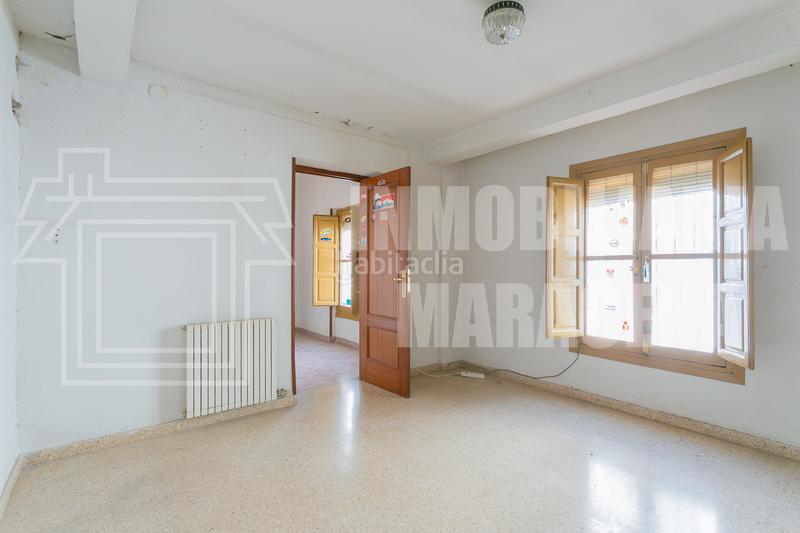 Foto 1c8143b3-0622-4b4c-96f8-39ece363096e. Casa adossada amb calefacció a San Francisco Javier Granada