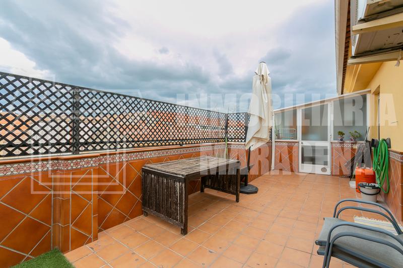 Foto 5c159e71-a9ef-49f4-94ec-b5f858bb34af. Ático en calle san cristóbal 1a atico , en venta en Maracena