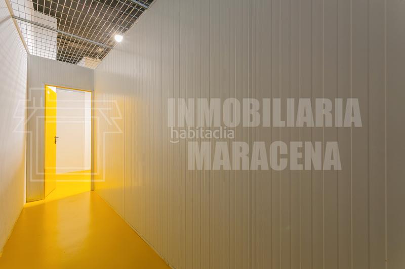 Foto 84e73360-49dd-4e3d-a808-5fed51b60534. Parking coche cochera cerrada en venta en Maracena