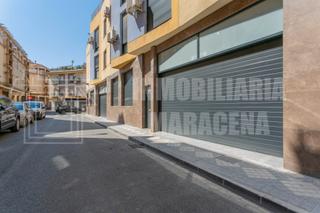 Aparcament cotxe a Maracena. Cochera cerrada en maracena en venta
