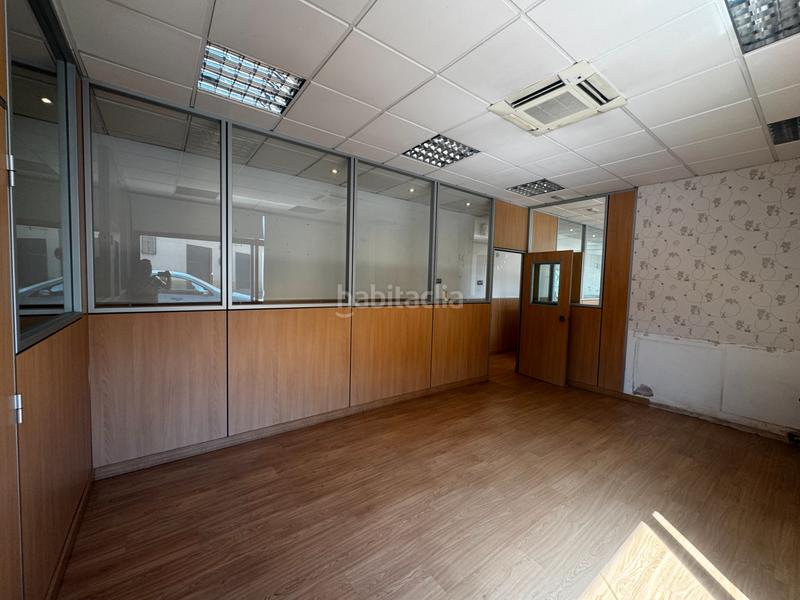 Foto d805284a-efad-4c22-a5d8-65bd46880ca5. Miete geschäftsraum in avenida los claveles 5 in Maracena