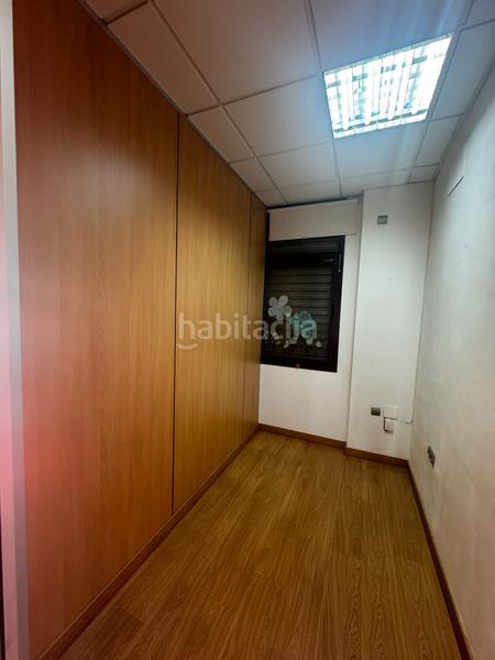 Foto 702df510-0a46-4367-bf17-5508dd967b7a. Rent business premise in avenida los claveles 5 in Maracena