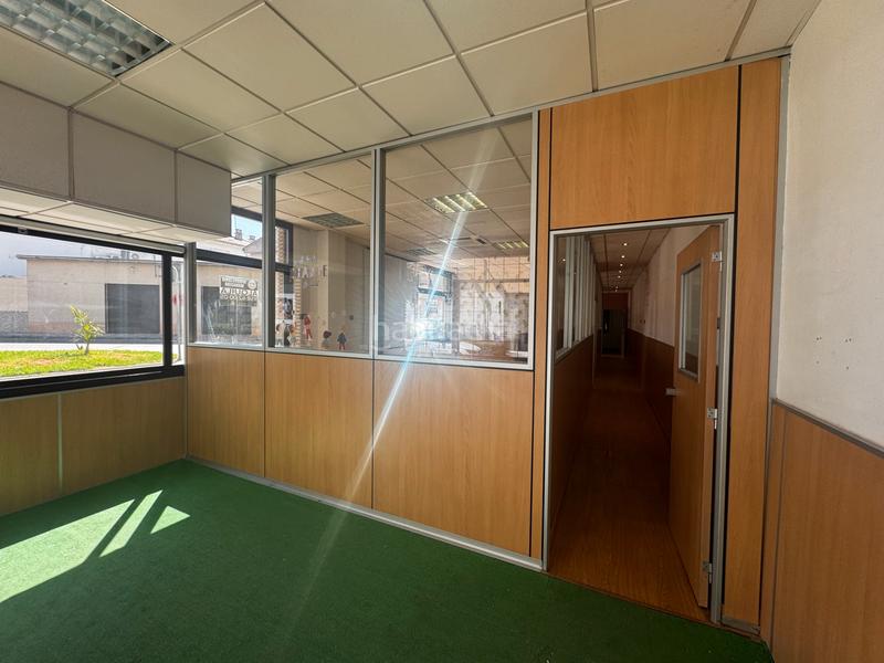 Foto 70684b44-7e84-4de4-8363-e38f60ec8d6e. Rent business premise in avenida los claveles 5 in Maracena