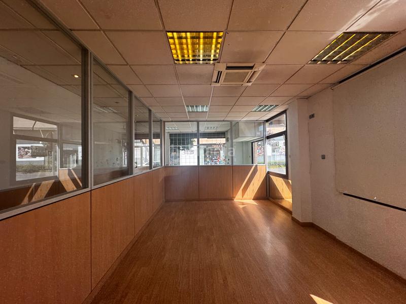 Foto 82f52c21-e4b0-48d0-ab05-b7ff9e202a20. Rent business premise in avenida los claveles 5 in Maracena