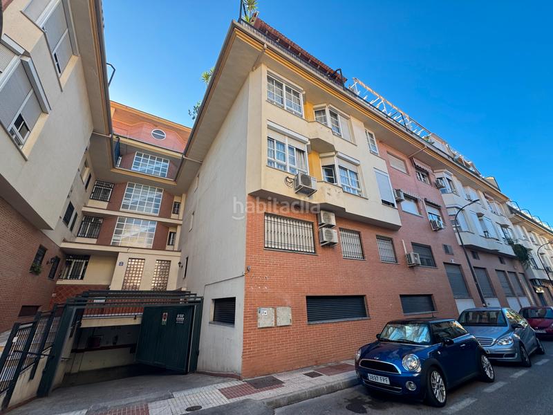 Foto b0e3e4e7-2465-47ff-ad6d-3f37938c2901. Autoparkplatz in calle joaquín blume 4 in Maracena