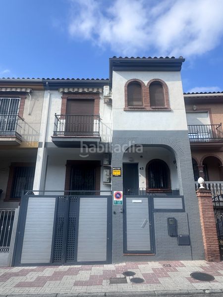 Foto 4a818b2b-ac14-4640-8e40-888d2821a17c. Casa amb xemeneia calefacció a Maracena