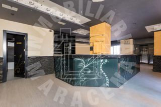 Business premise in Maracena. Local en maracena en venta