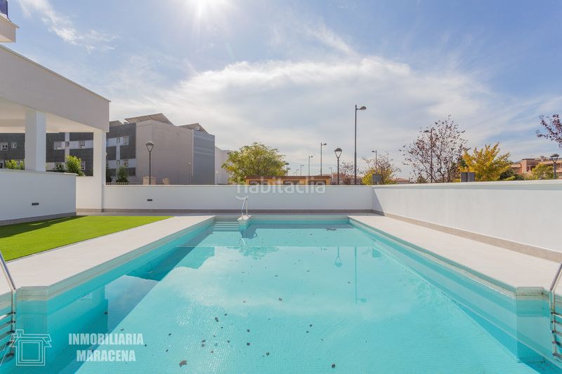 Foto 9e0e1c64-0356-43f8-9088-1b300065b2b8. Estudio en calle pais de nunca jamas 8 estudio profesional en venta, en Maracena