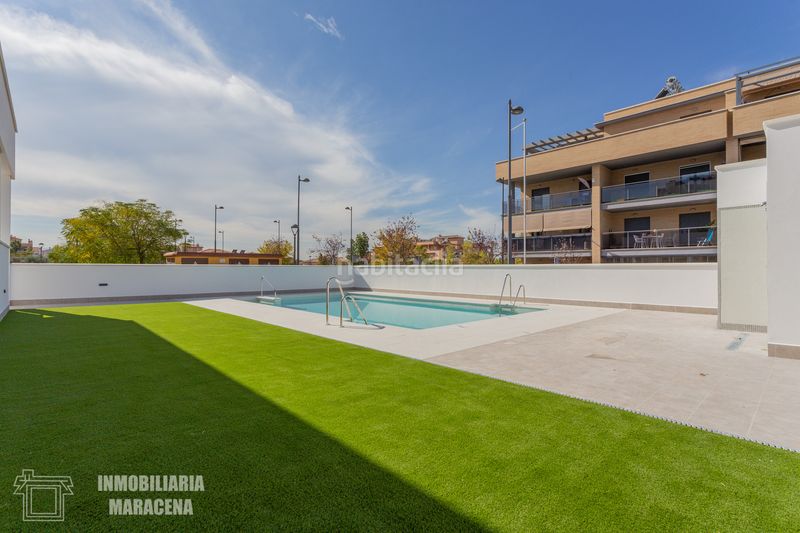 Foto a8512714-f603-4bbf-a90f-683decbcf312. Estudio en calle pais de nunca jamas 8 estudio profesional en venta, en Maracena