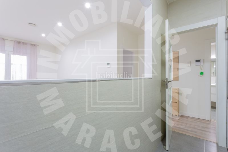 Foto cfd8c2d6-56d8-4f56-aa5a-a93bf5744cb0. Estudio en calle pais de nunca jamas 8 estudio profesional en venta, en Maracena