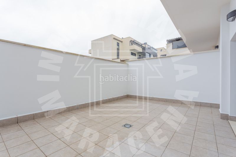 Foto ff3685b1-9fa7-4d18-806c-e2e30e3f94de. Estudio en calle pais de nunca jamas 8 estudio profesional en venta, en Maracena