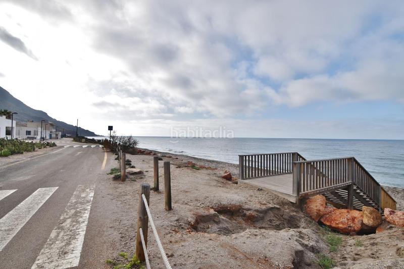 Foto 7eac43fa-d2b2-4047-8213-d3f523a2e174. Terreno residencial en calle consuelo 15 construye tu futuro hogar o una inversión rentable en Cabo de Gata