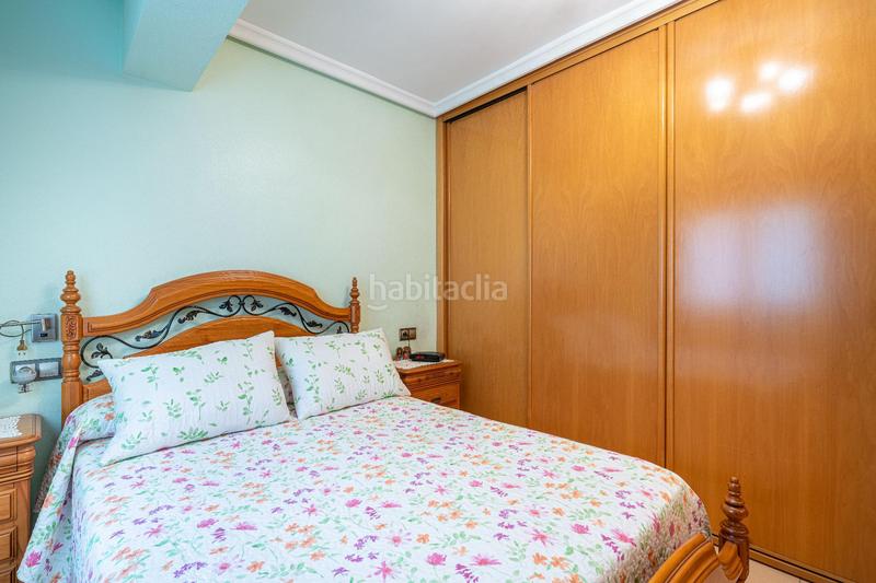 Foto 0145767f-3ab6-4944-b4ee-f60b14dea253. Piso en calle de navarro daráx 15 la diferencia la marcas, tu! venta de piso duplex, en el Centro de almeria en Almería