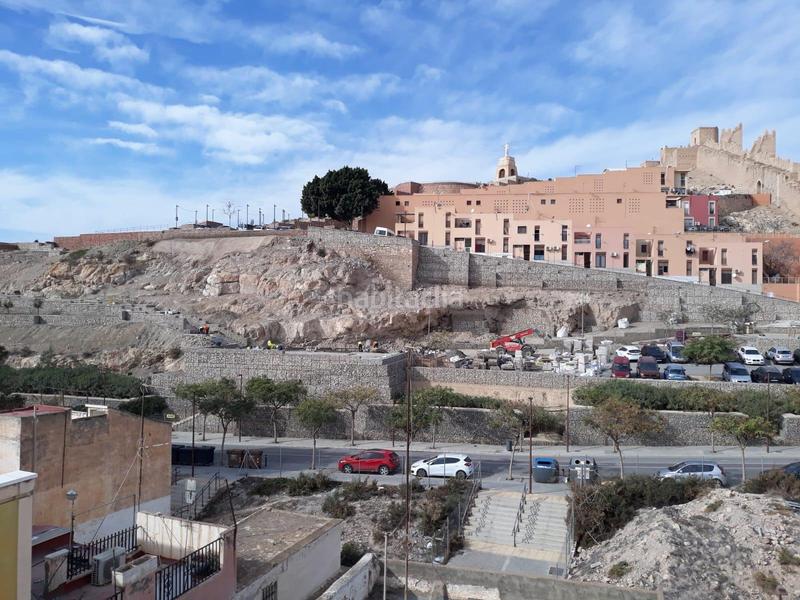 Foto 2f9509ef-74db-4cff-9c10-108dcaff3b50. Piso en calle de navarro daráx 15 la diferencia la marcas, tu! venta de piso duplex, en el Centro de almeria en Almería
