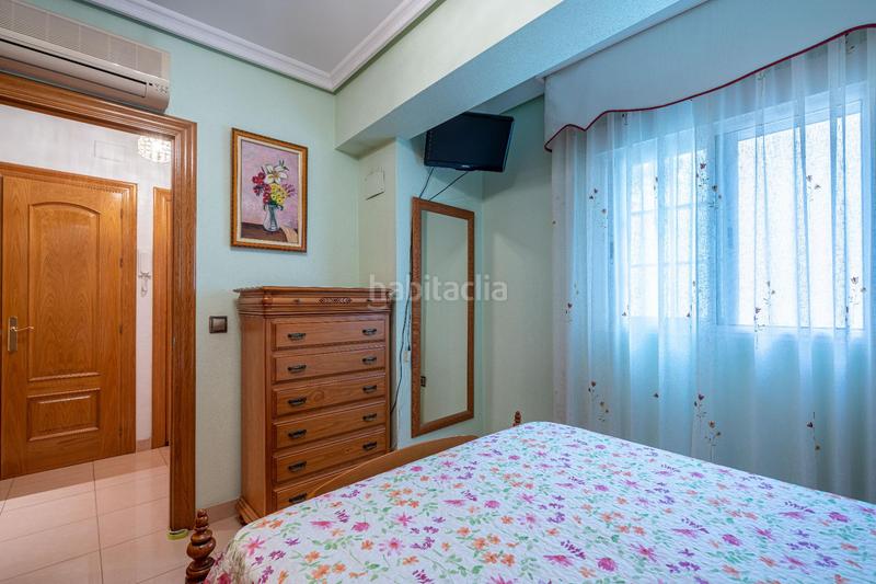 Foto 8b2e28a9-6742-4983-a740-080fc21d60d8. Piso en calle de navarro daráx 15 la diferencia la marcas, tu! venta de piso duplex, en el Centro de almeria en Almería