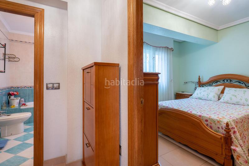 Foto a330cb37-979c-4ebf-b9cd-0740812918d0. Piso en calle de navarro daráx 15 la diferencia la marcas, tu! venta de piso duplex, en el Centro de almeria en Almería