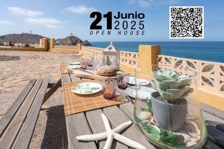 Chalet  Faro de cabo de gata. Exclusiva villa en cabo de gata un refugio de ensueño frente al