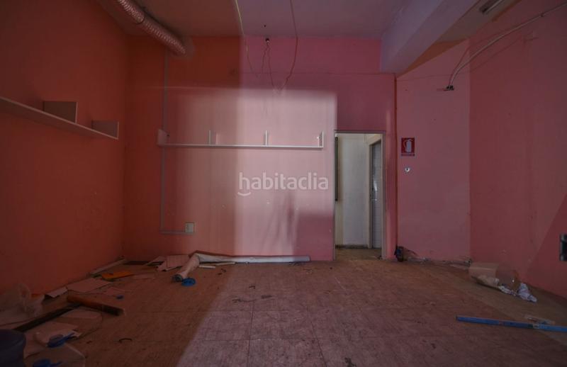 Foto be4c76b5-311f-4f04-98a9-b5ca777b293b. Rent business premise in calle juan lirola 25 in Plaza de Toros - Santa Rita Almería