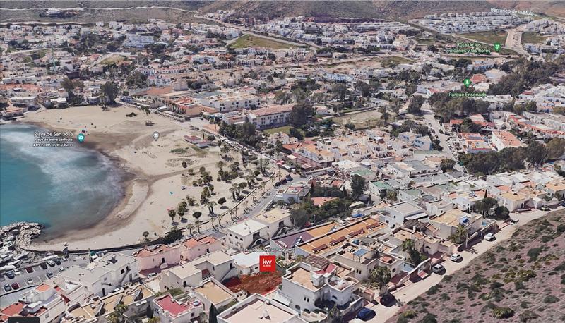 Foto 035169f9-1151-4f2c-8f3a-9ea6c00a6ee7. Terreno residencial en calle calle maría gómez lujo urbano en el mar de San José parcela y proyecto básico en Níjar
