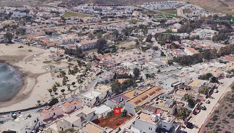 Foto 35439967-80e6-4e00-abc7-dfcd875c0028. Terreno residencial en calle calle maría gómez lujo urbano en el mar de San José parcela y proyecto básico en Níjar