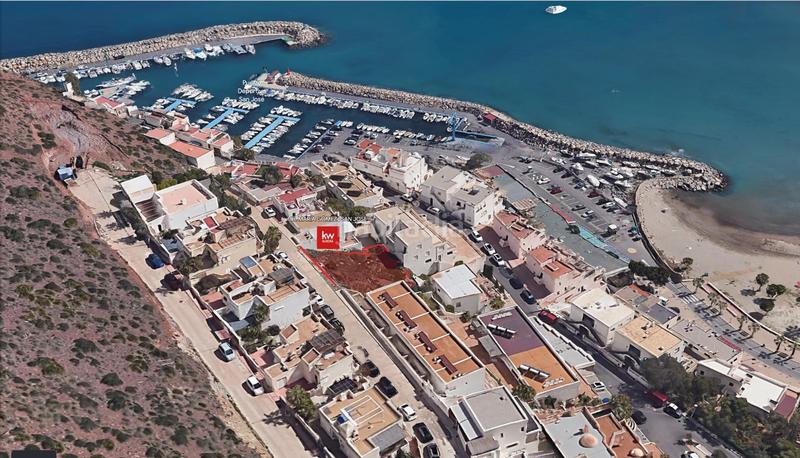 Foto 4133a6e8-019f-4669-9716-cdad33add502. Terreno residencial en calle calle maría gómez lujo urbano en el mar de San José parcela y proyecto básico en Níjar