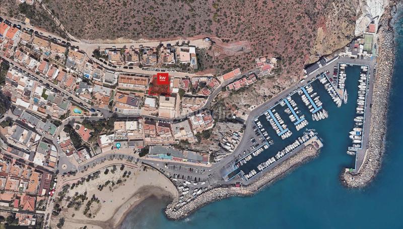 Foto bbbc26e5-8e84-472a-9cd8-8e73c546c299. Terreno residencial en calle calle maría gómez lujo urbano en el mar de San José parcela y proyecto básico en Níjar