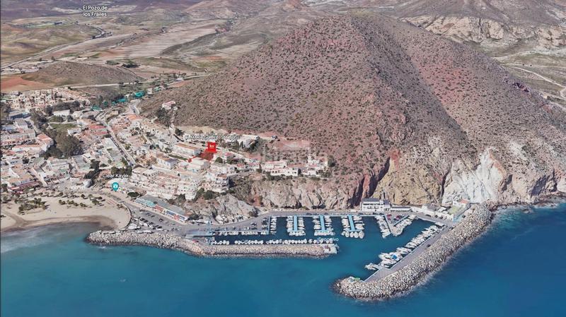 Foto f1daed24-a7da-47ca-bfc2-b1cd1839f0d5. Terreno residencial en calle calle maría gómez lujo urbano en el mar de San José parcela y proyecto básico en Níjar
