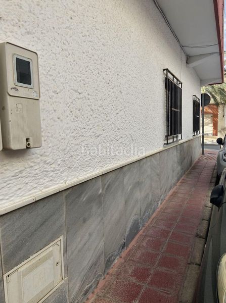 Foto 8303df76-f413-4b6b-a4c1-3dd872a6f731. Alquiler local comercial en carretera nijar esquina calle volatin 94 se alquila local en ctar de nijar en Níjar