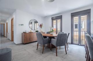 Appartement  Calle pintor martínez de la vega 9. Exclusiva vivienda nueva 2022 con garaje doble y terraza privada