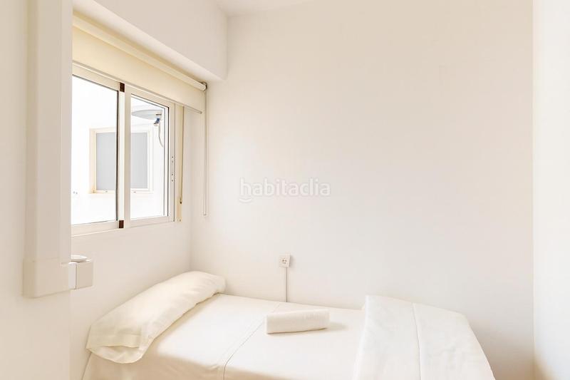 Foto 1794c0b3-ab63-42eb-b1c6-9dc3c21557a5. Appartamento in calle de las conchas 2 in Ciudad Jardín - Tagarete - El Zapillo Almería