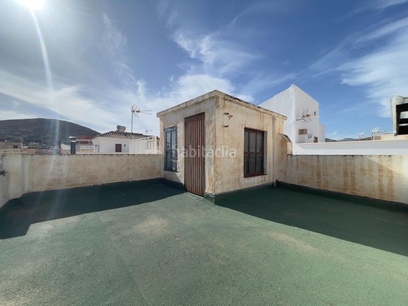 Foto c74f7259-9e7d-4a88-80bd-81ceae36ce09. Xalet amb aparcament a Berja