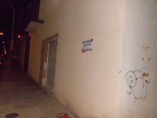 Business premise in Plaza de la Luz. Local comercial de nueva construcción en venta