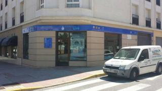 Local commercial à Plaza de la Luz. Local comercial de nueva construcci?n en venta