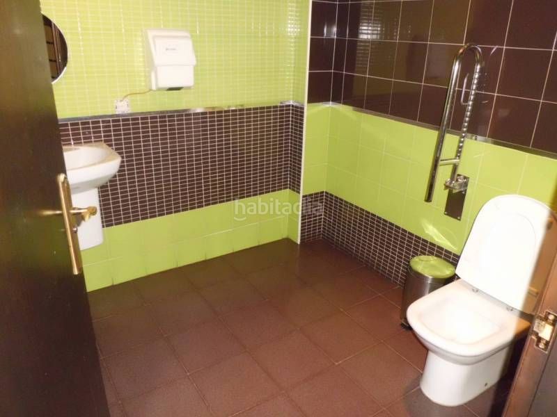 Foto 45dd2e30-4c59-4a12-a53e-42446379aaf3. Local comercial a Ejido Sur Ejido (El)