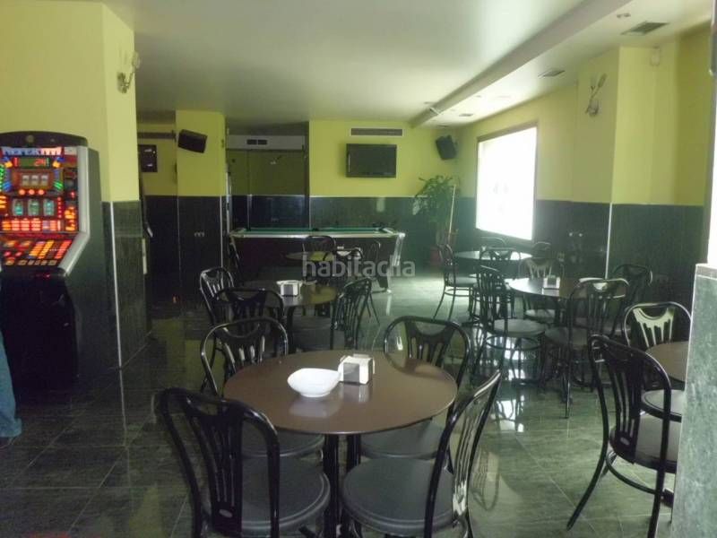 Foto 7fc2ab60-dc39-43e8-a056-96c140e21c4b. Local comercial a Balanegra